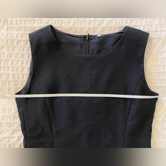 Knee-length linen dress from Muji - Picture 5 of 7